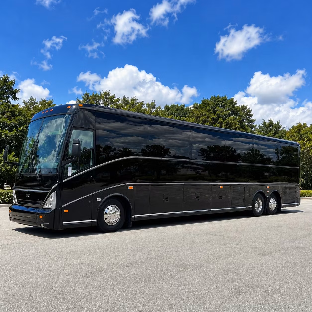 ankeny groups love concert bus rentals to wells fargo arena in des moines