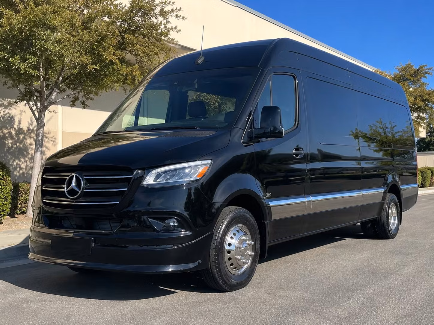 employee shuttle services in ankeny